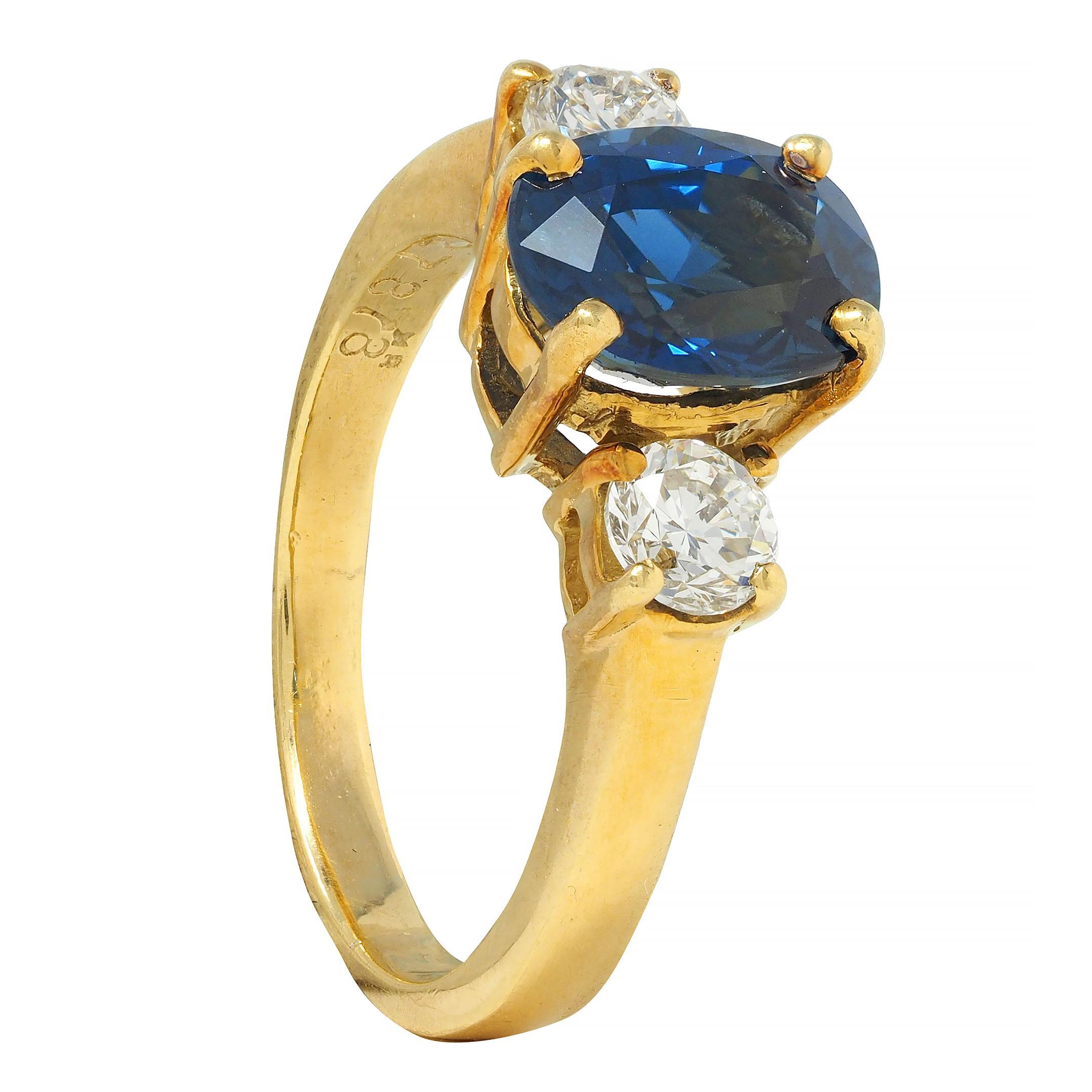 Vintage 2.32 CTW Sapphire Diamond 18 Karat Yellow Gold Three Stone Ring GIA For Sale 6