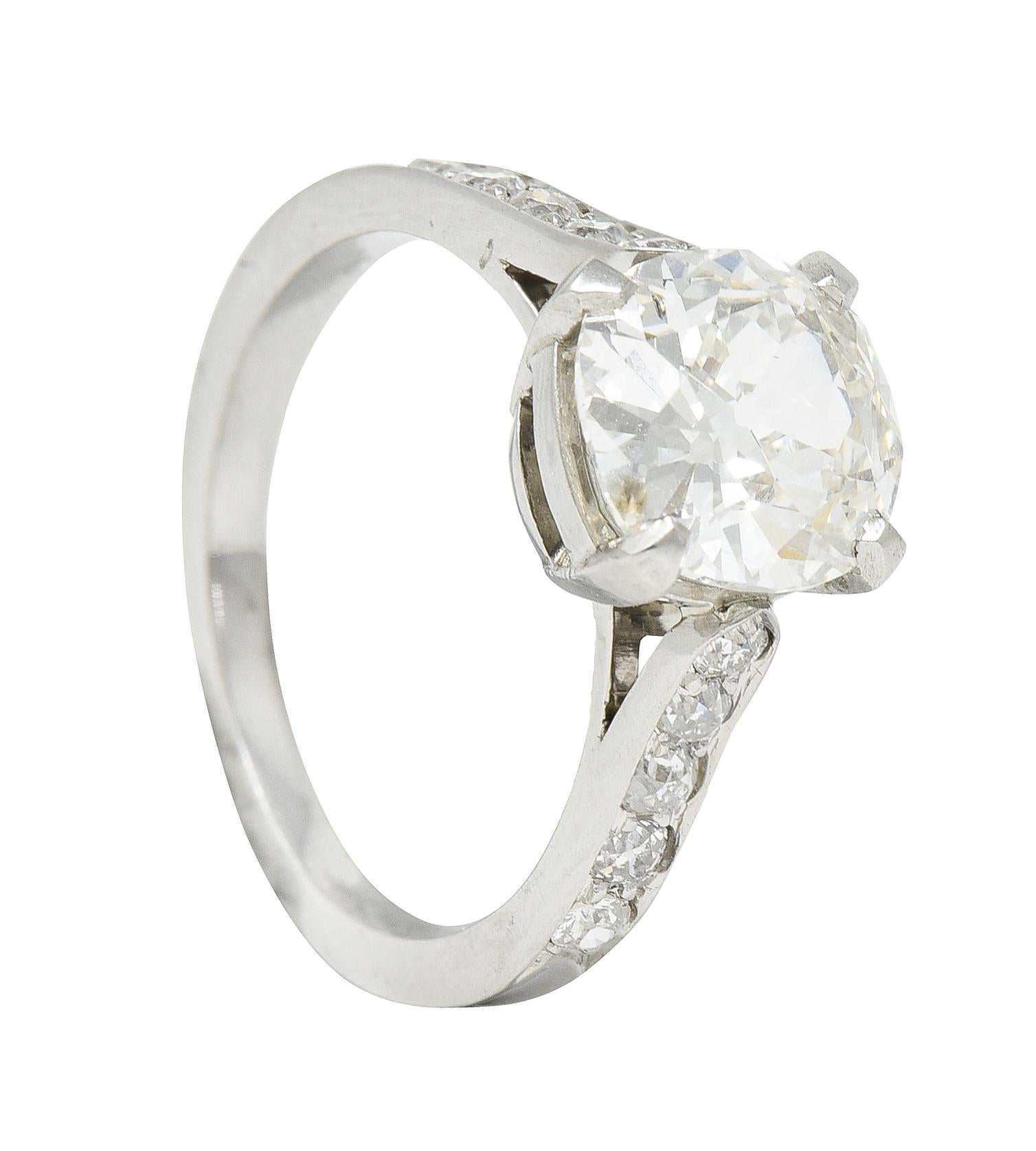 Vintage 2.33 Carats Old Mine Diamond Platinum Engagement Ring GIA For Sale 4
