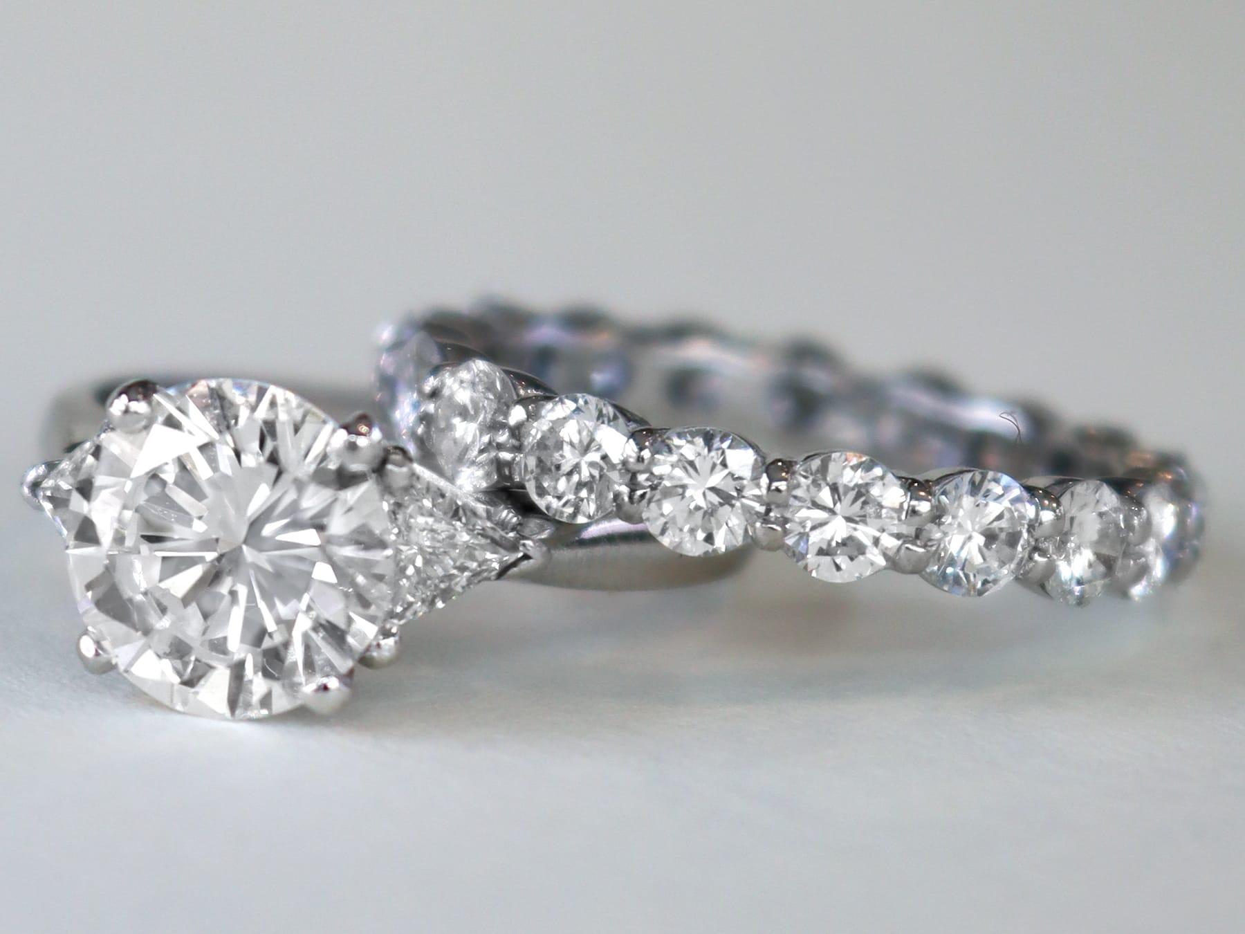 Women's or Men's Vintage 2.38 Carat Diamond, 18k White Gold Full Eternity Ring Circa 1950 For Sale