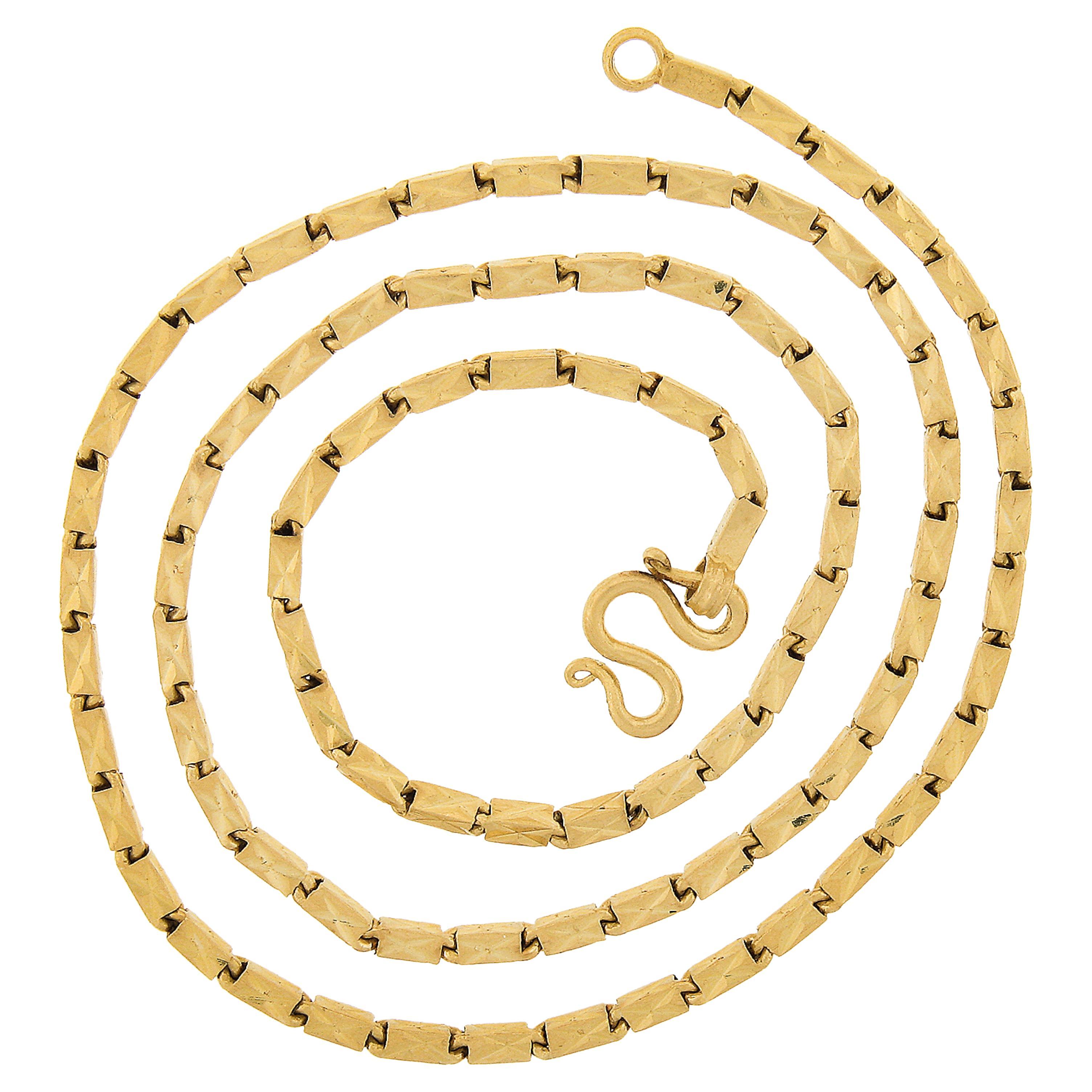 Vintage 23K Yellow Gold 22" Long 2.5mm Diamond Cut Box Link Chain Necklace