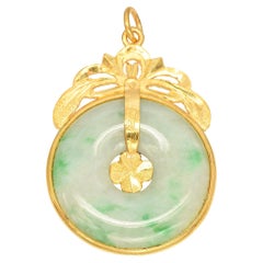 Vintage 23k Yellow Gold Jade Donut Pendant