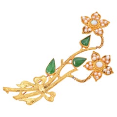 Spilla Tremblant d'epoca in oro giallo 23k con giada, opale e perle di mare