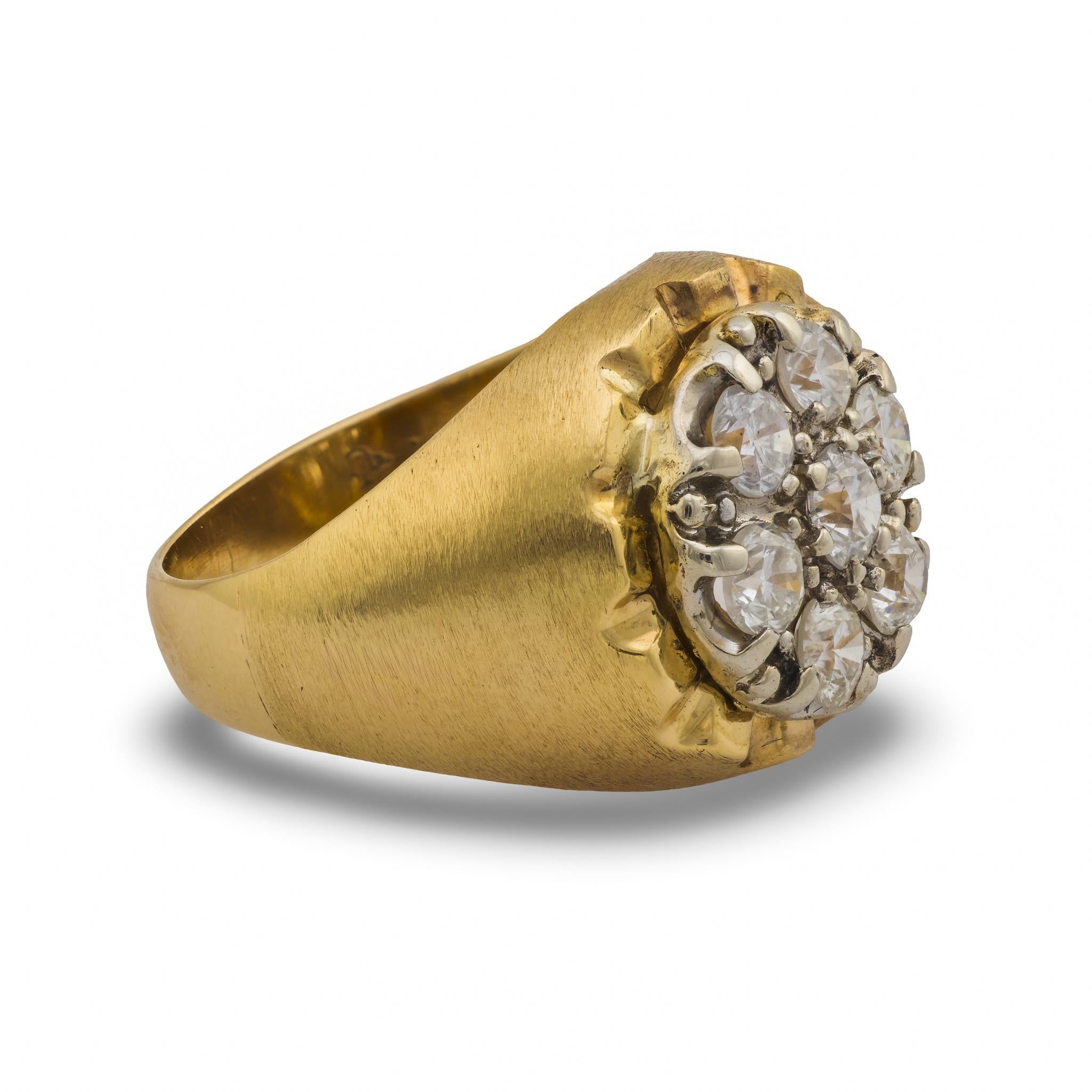 Bague vintage en or jaune et blanc 14k avec un diamant de 2,40 carats Bon état - En vente à Beverly Hills, CA
