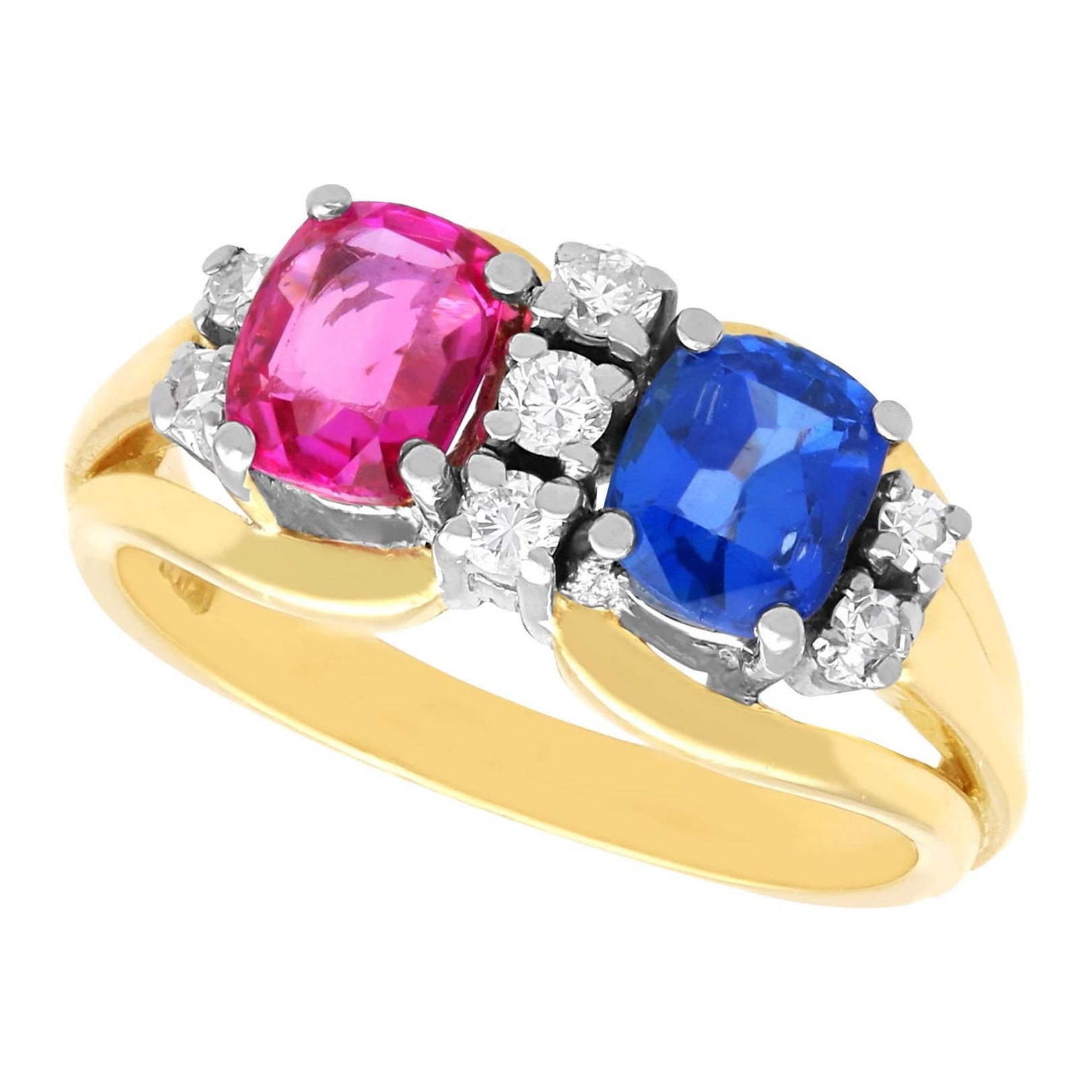 Anello Cocktail d
epoca con zaffiro da 2,40 carati e diamante da 0,19 carati in oro giallo 18k