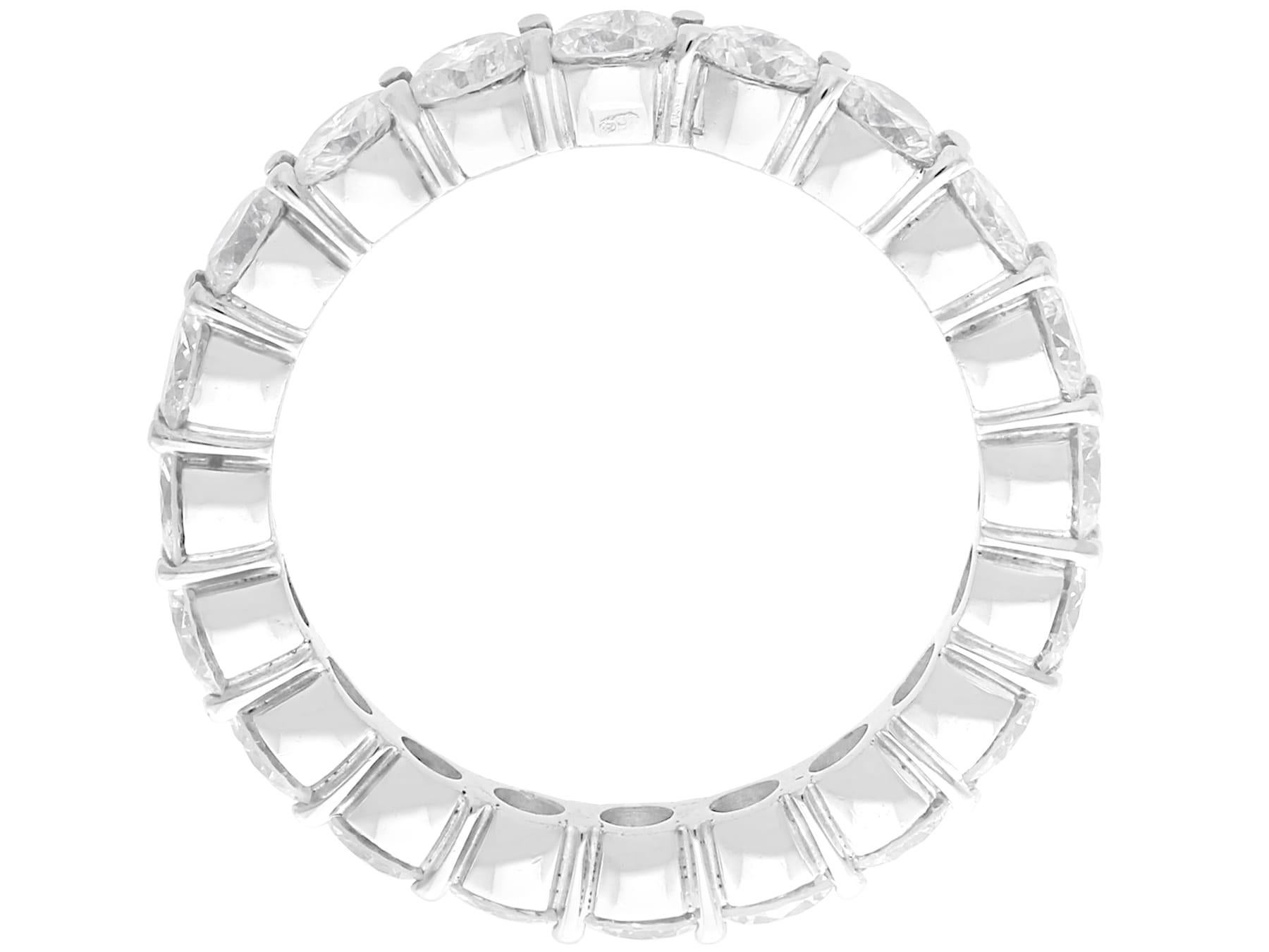 Vintage 2.42Ct Diamond and Platinum Full Eternity Ring Circa 1955 For Sale 1