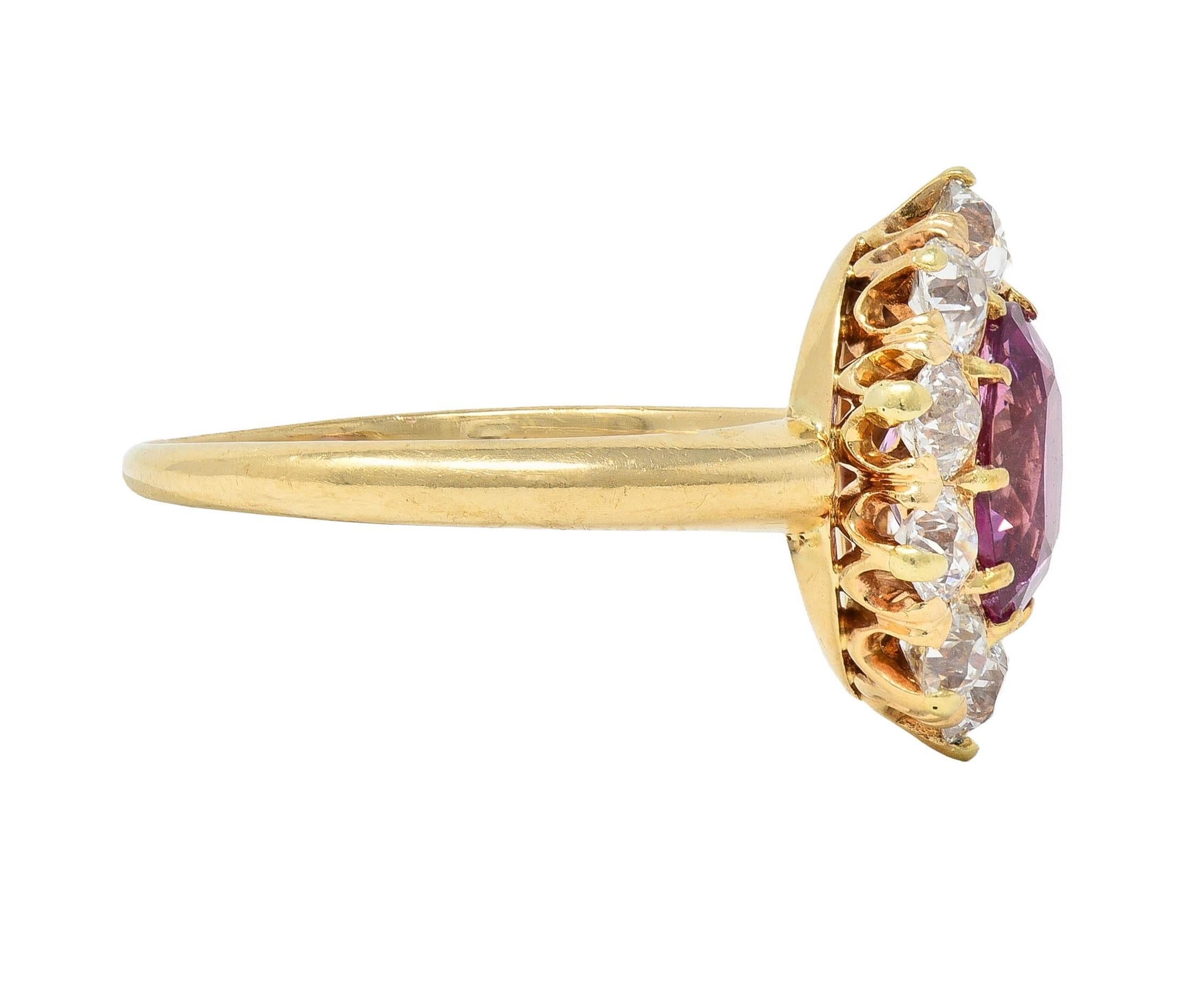 Vintage 2.46 CTW No Heat Pink Sapphire Diamond 14 Karat Gold Halo Ring GIA In Excellent Condition For Sale In Philadelphia, PA