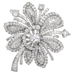 Vintage 24.70cts  Diamond Platinum Floral Flair Brooch Pin 