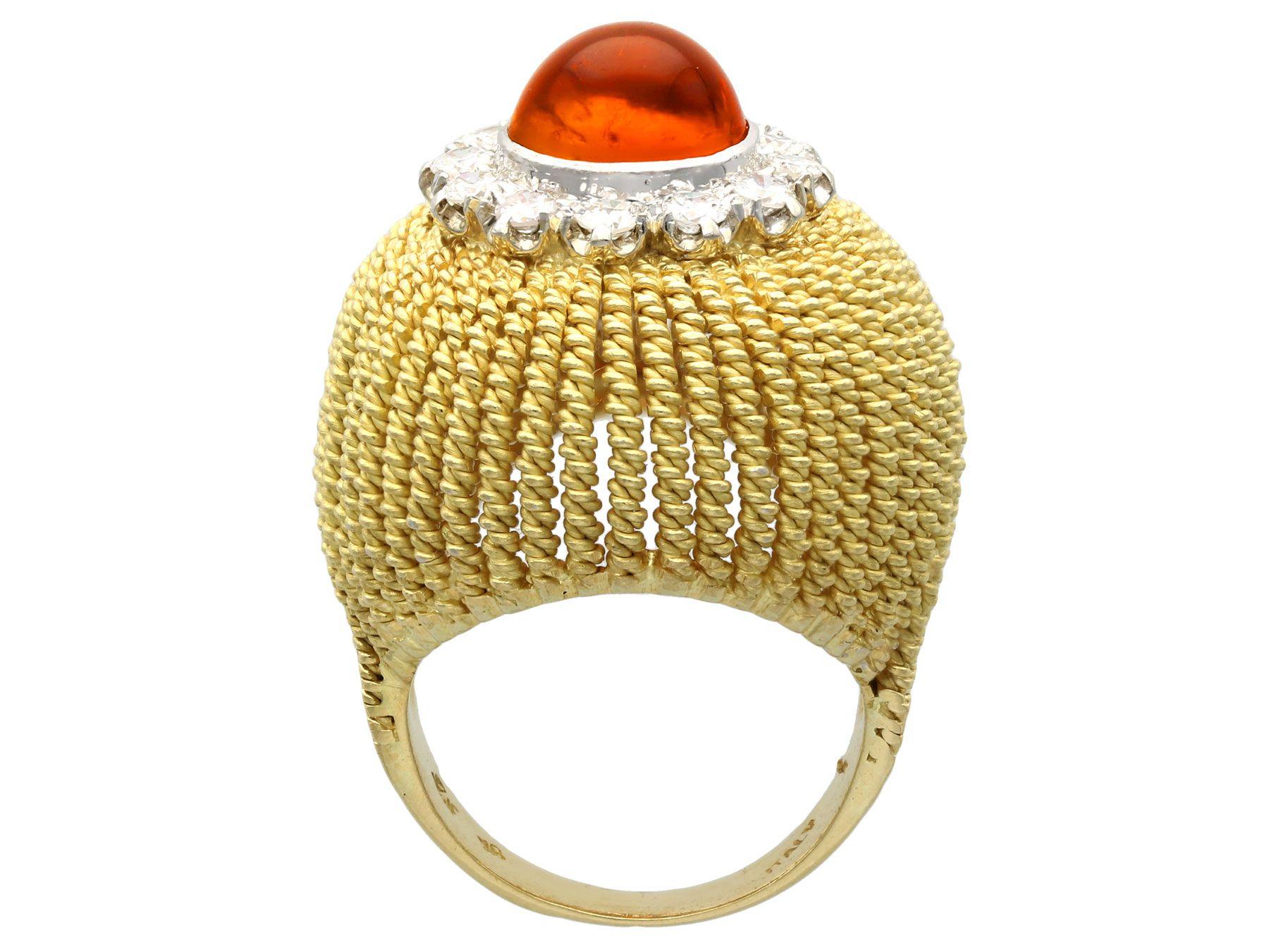 Vintage 2.48Ct Hessonite Garnet and 1.02 Carat Diamond Yellow Gold Cocktail Ring For Sale 1