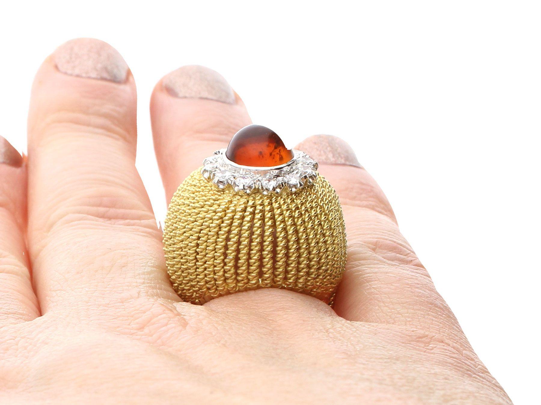 Vintage 2.48Ct Hessonite Garnet and 1.02 Carat Diamond Yellow Gold Cocktail Ring For Sale 4