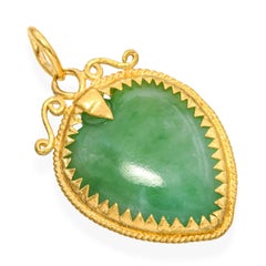 Vintage 24k Yellow Gold Green Jade Heart Pendant