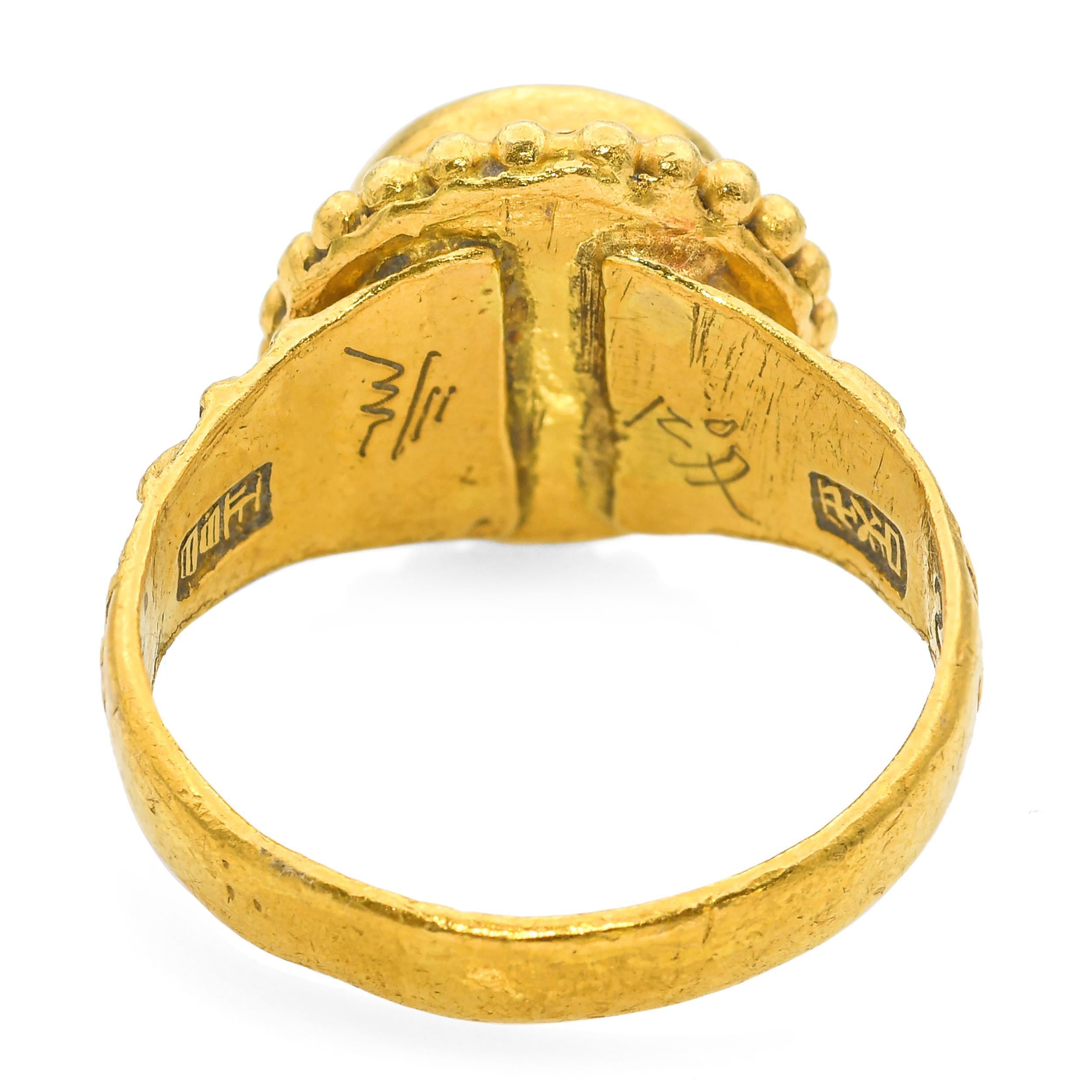 Donna Anello d'epoca con motivo floreale in oro giallo 24k in vendita