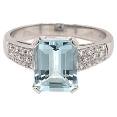 Vintage 2.5 Carats Aquamarine Diamond Gold Ring