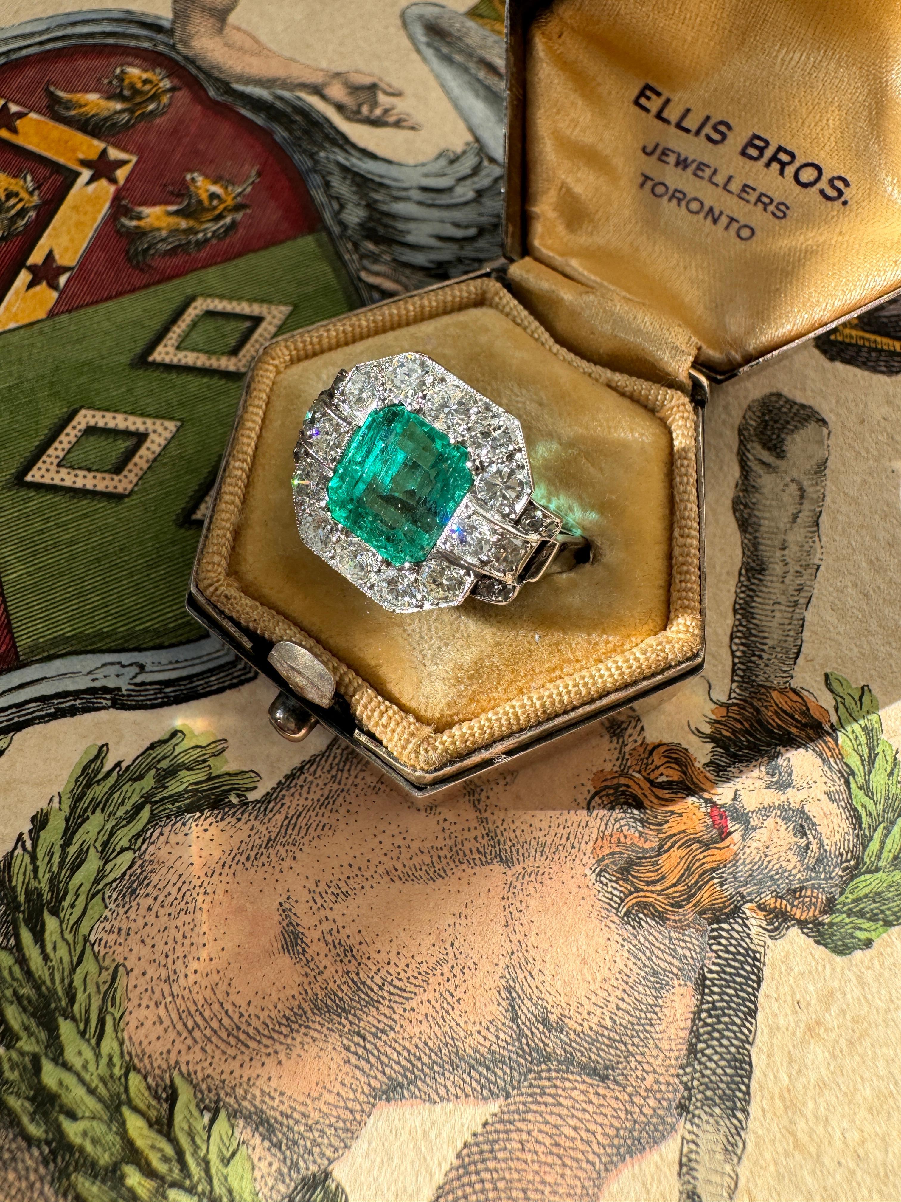 Emerald Cut Vintage 2.5 CTW Colombian Emerald and Diamond Ring - GIA F1 For Sale
