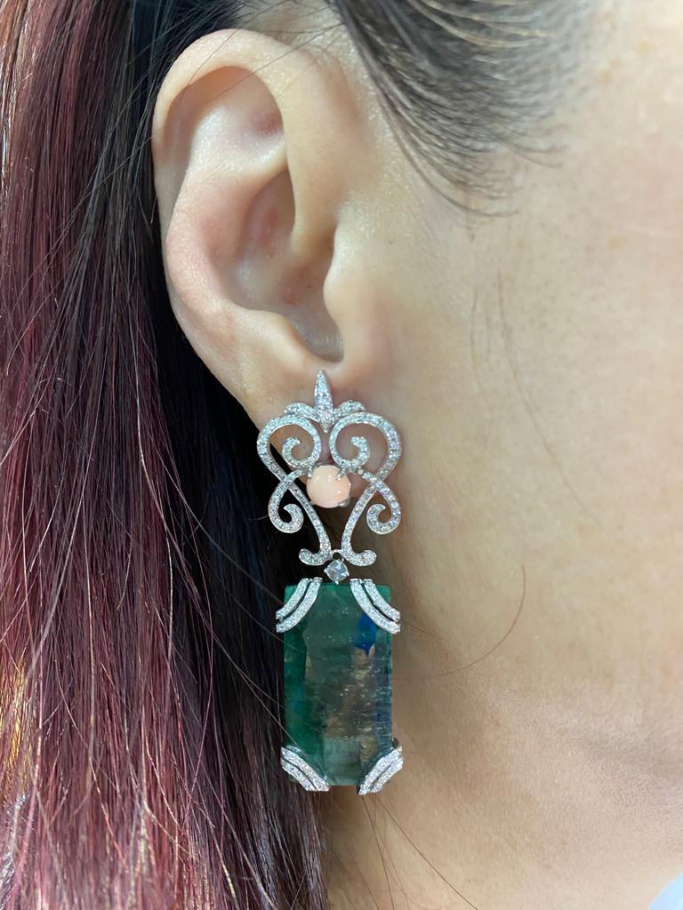 Uncut Vintage 25.07Ct Emerald Dangle Earring Diamonds Coral  And 18 Karat White Gold For Sale