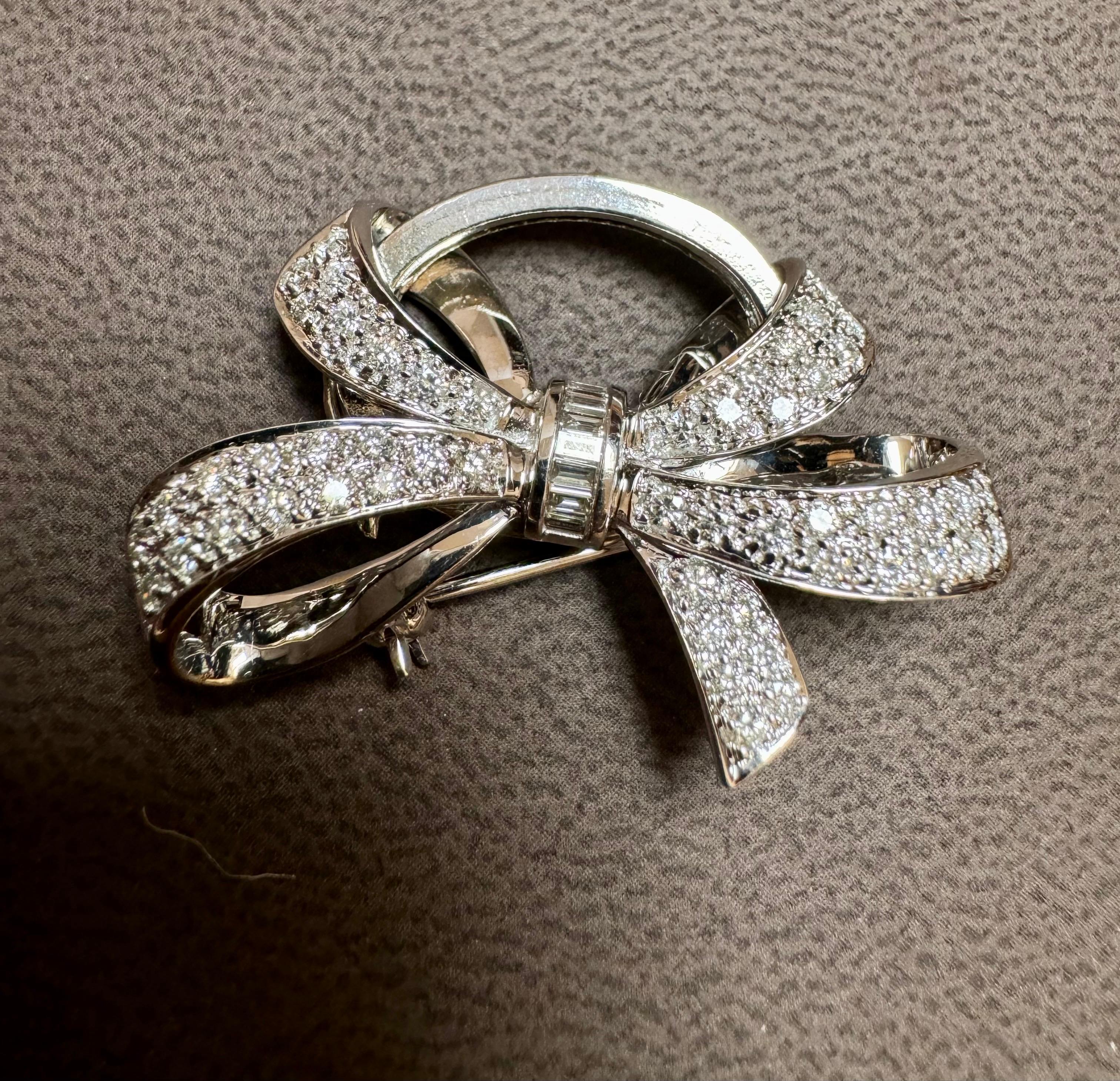 Round Cut Vintage 2.55 Ct Diamond Bow Brooch Pin /Pendant in 18 K White Gold For Sale