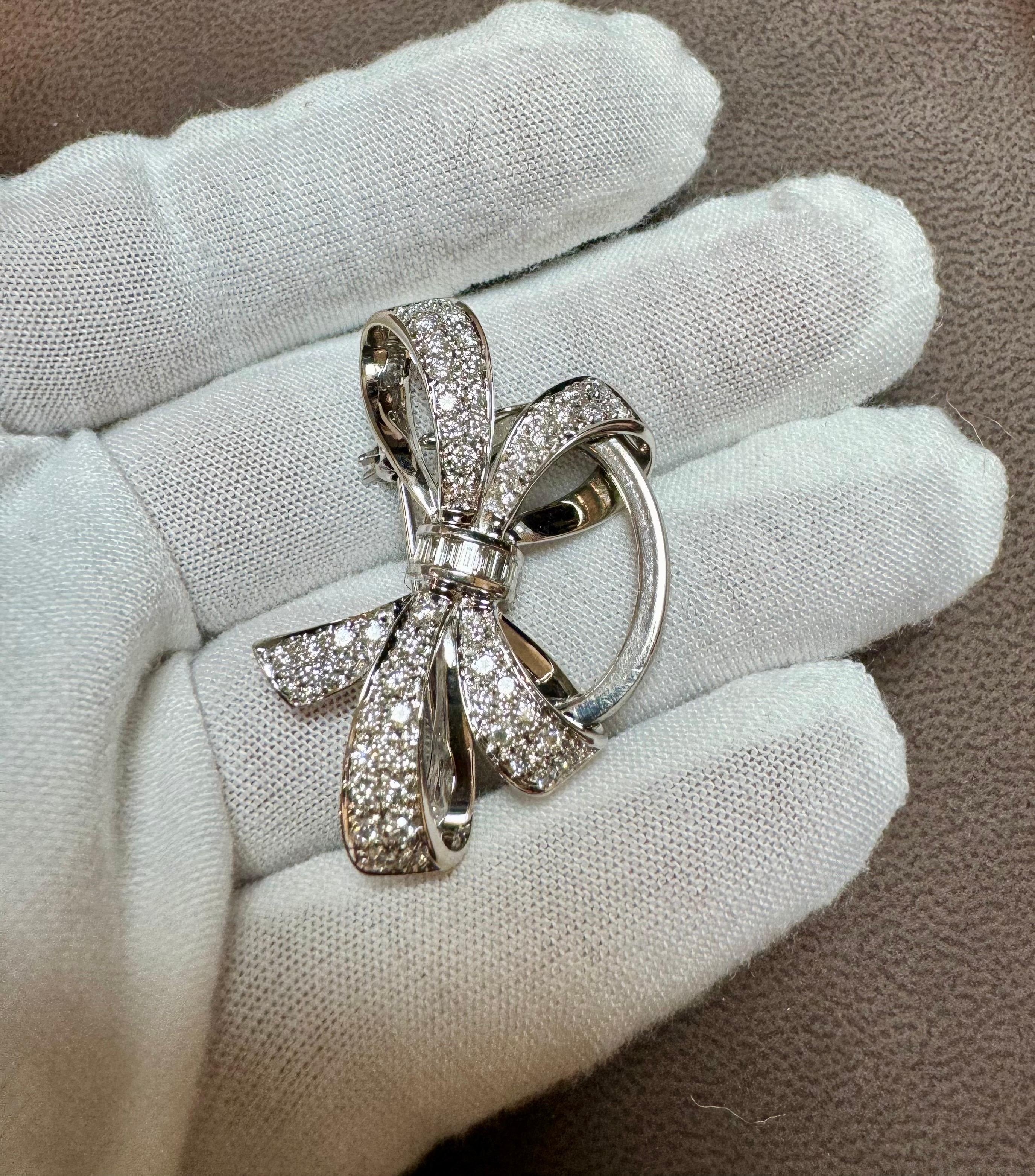Vintage 2.55 Ct Diamond Bow Brooch Pin /Pendant in 18 K White Gold For Sale 2