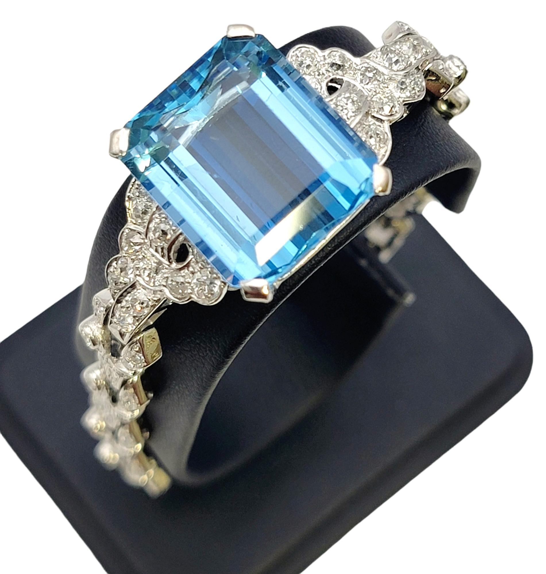 Vintage 25.76 Carat Total Blue Aquamarine and Diamond Bracelet in Platinum For Sale 9