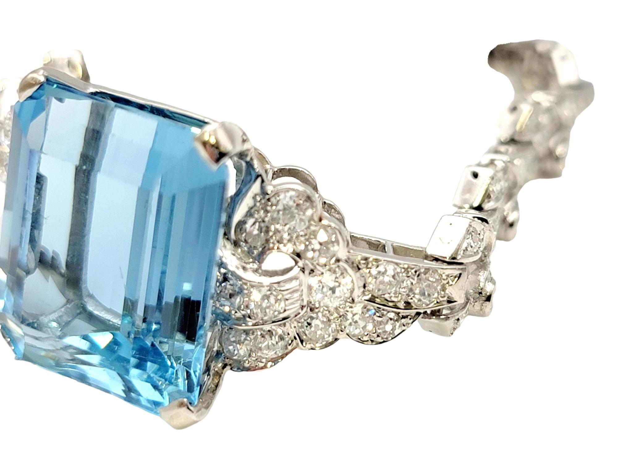 Vintage 25.76 Carat Total Blue Aquamarine and Diamond Bracelet in Platinum For Sale 1