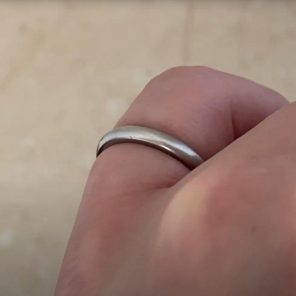 Alianza de boda vintage de 2,5 mm, platino en Excelente estado para la venta en New York, NY