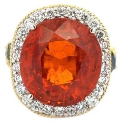 Vintage 26 Carat Oval Mandarin Spessartite Garnet & Diamond Gold Statement Ring