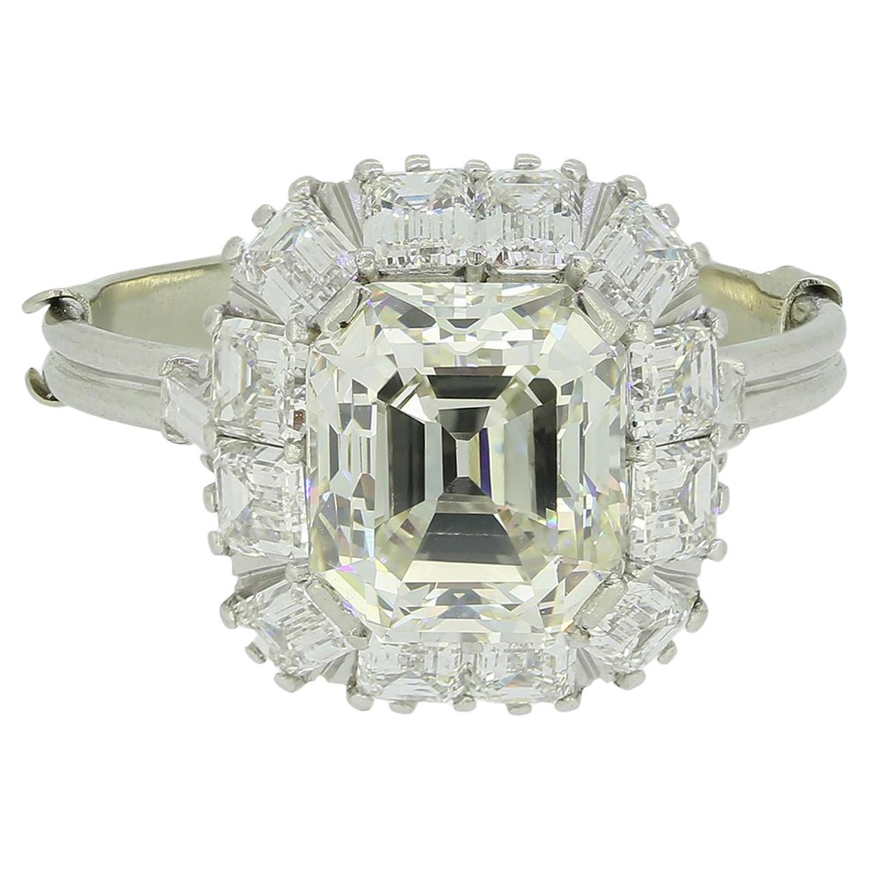 Vintage 2.60 Carat Antique Asscher Cut Diamond Cluster Ring For Sale