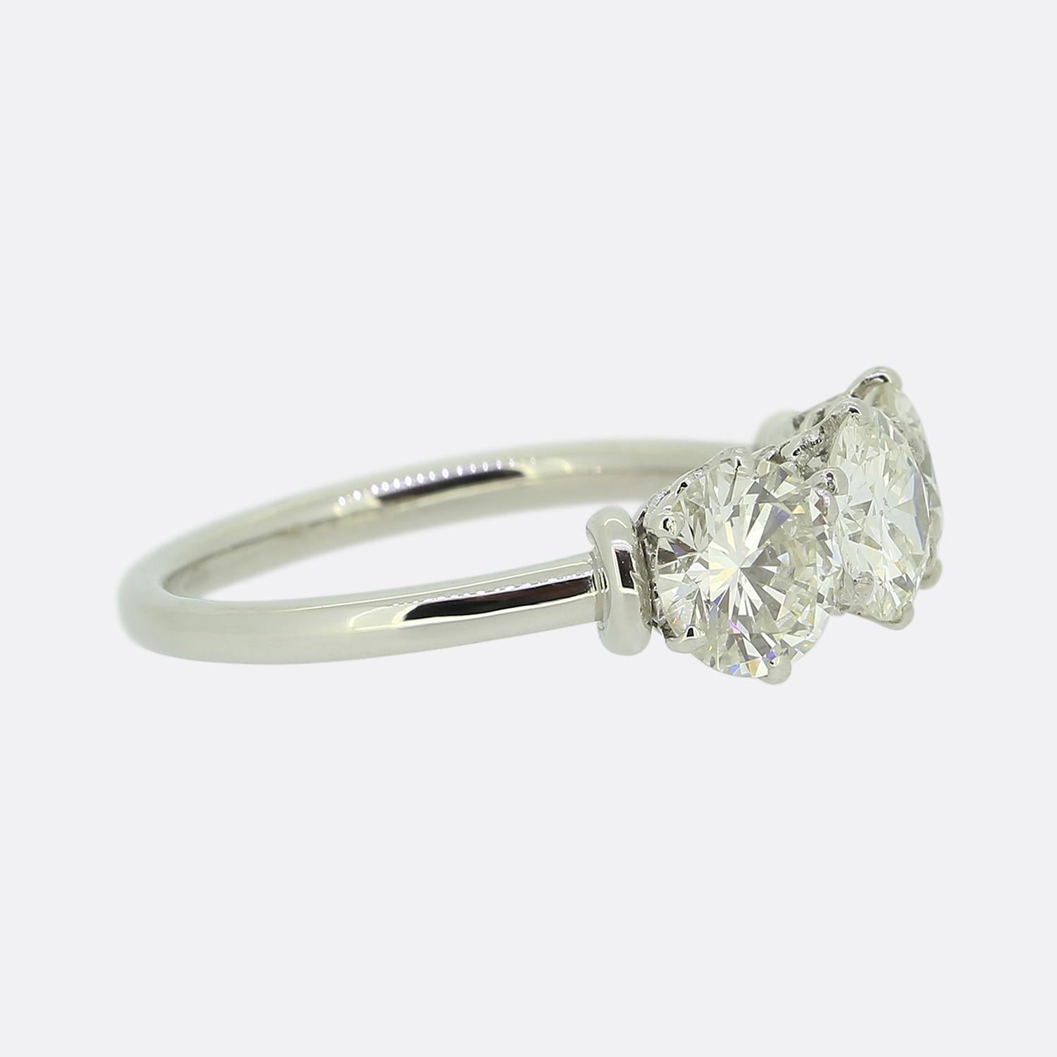 Round Cut Vintage 2.60 Carat Diamond Three-Stone Ring For Sale