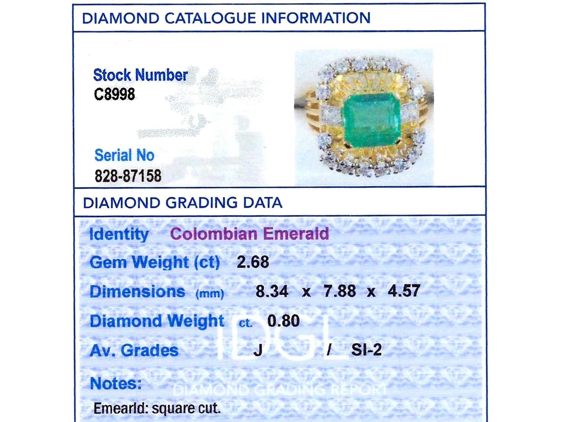 Bague vintage en or jaune 18 carats avec émeraude de Colombie de 2,68 carats et diamant de 0,80 carat en vente 4