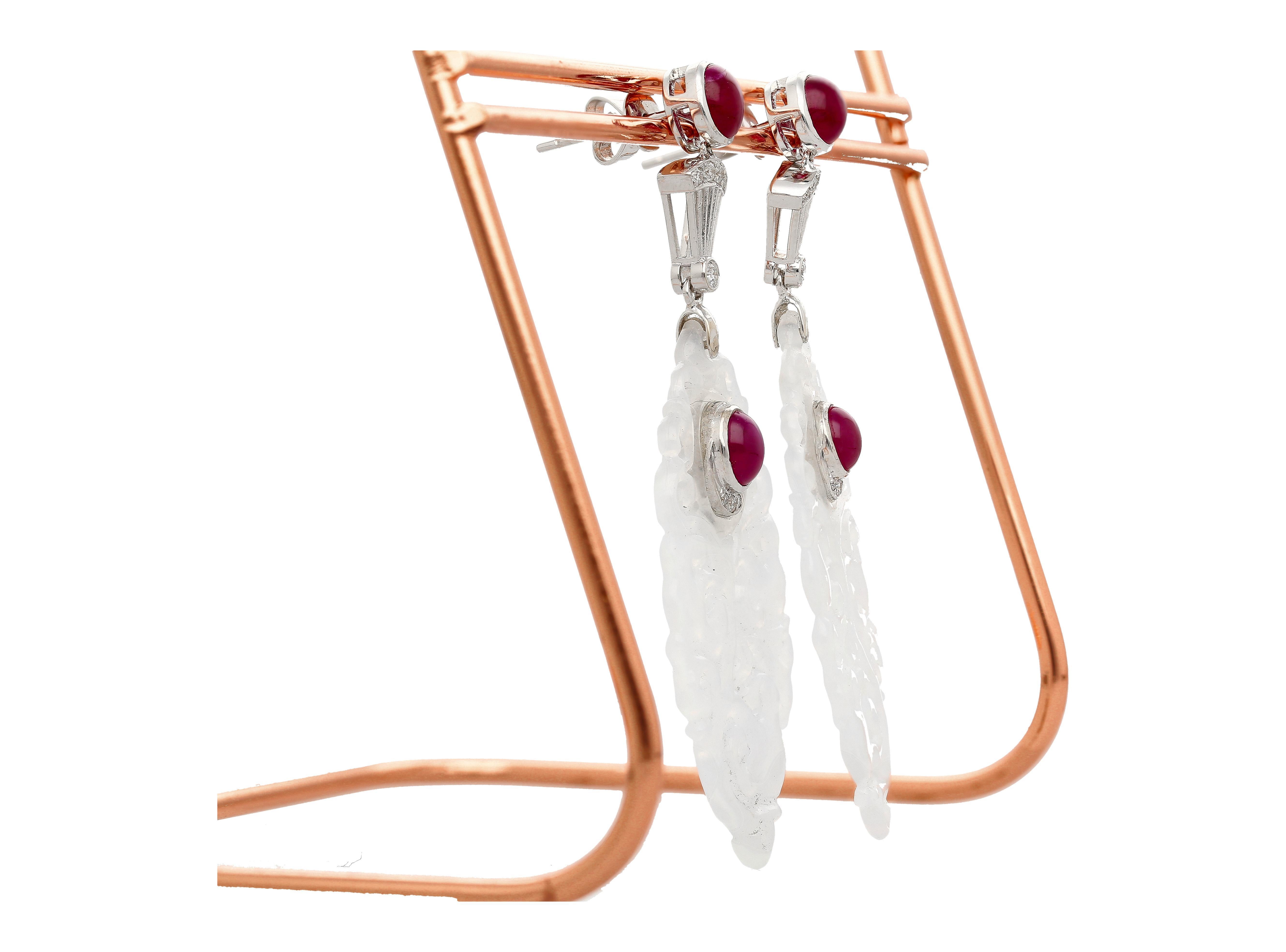 Vintage 27 Carat Carved Grade A Lavender Jade Rubies & Diamond Drop Earrings In Excellent Condition For Sale In Miami, FL