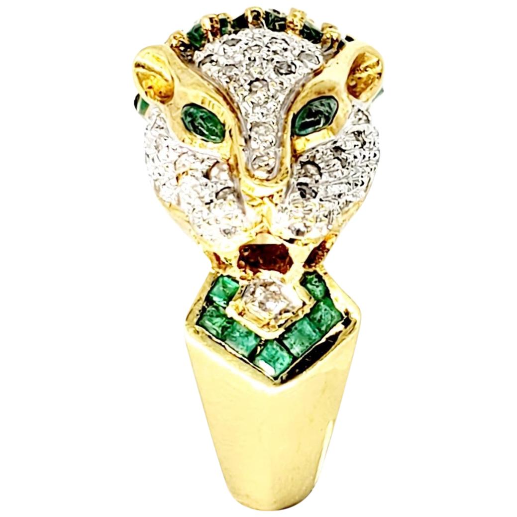 Vintage 2.70 Carat Diamond and Emerald Panther Ring For Sale