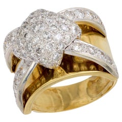 Vintage 2.70 carat total weight diamond 18k yellow gold cocktail ring