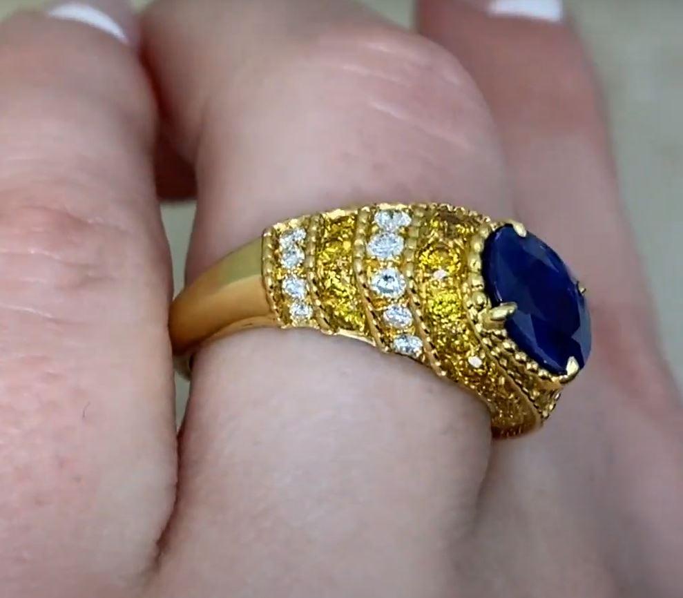 Vintage 2.70ct Oval Cut Burma Sapphire Engagement Ring, 18k Yellow Gold, No-Heat For Sale 1