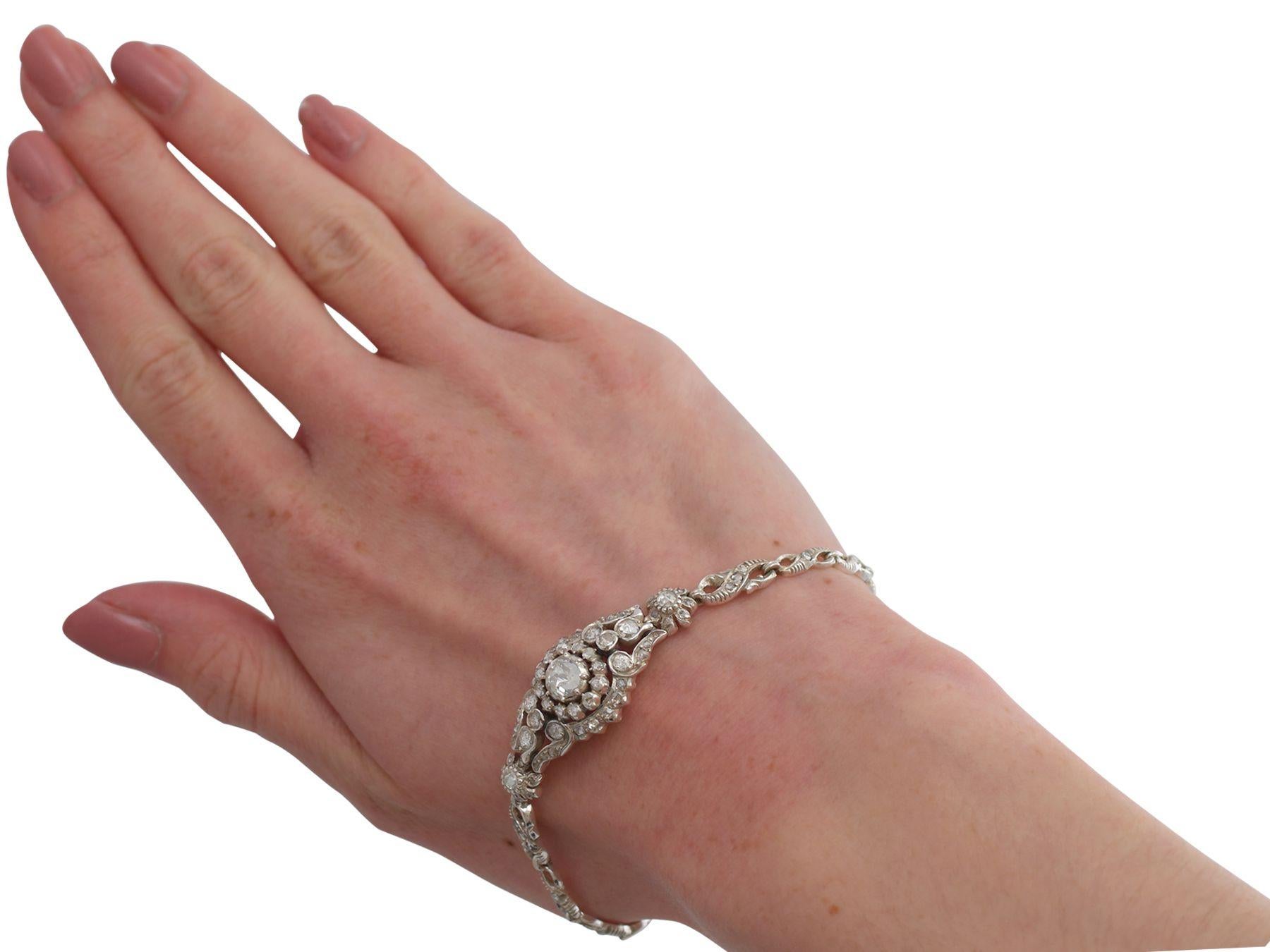 Bracelet vintage en or blanc avec diamants de 2,75 carats en vente 5