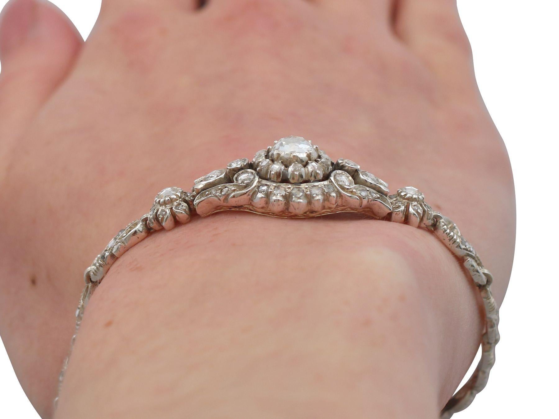 Bracelet vintage en or blanc avec diamants de 2,75 carats en vente 6