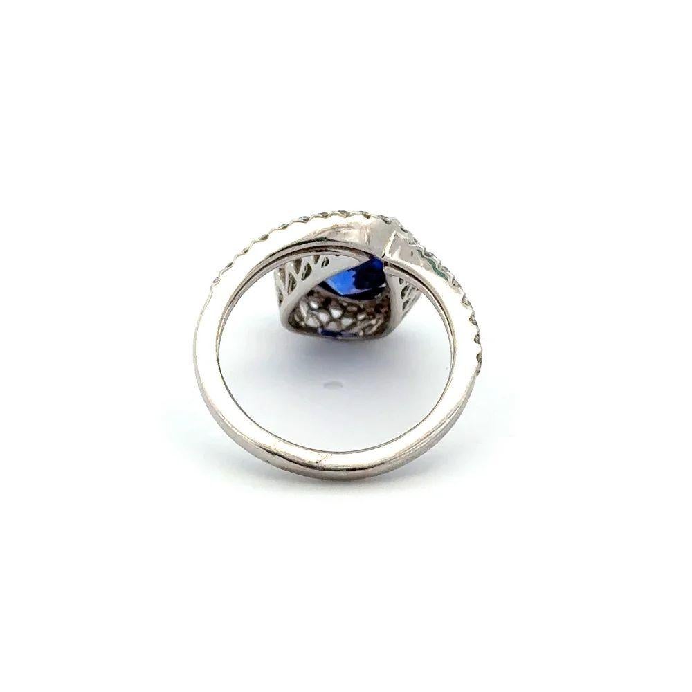 Women's Vintage 2.75 Carat Pear Tanzanite and RBC Diamond Gold Statement Ring For Sale