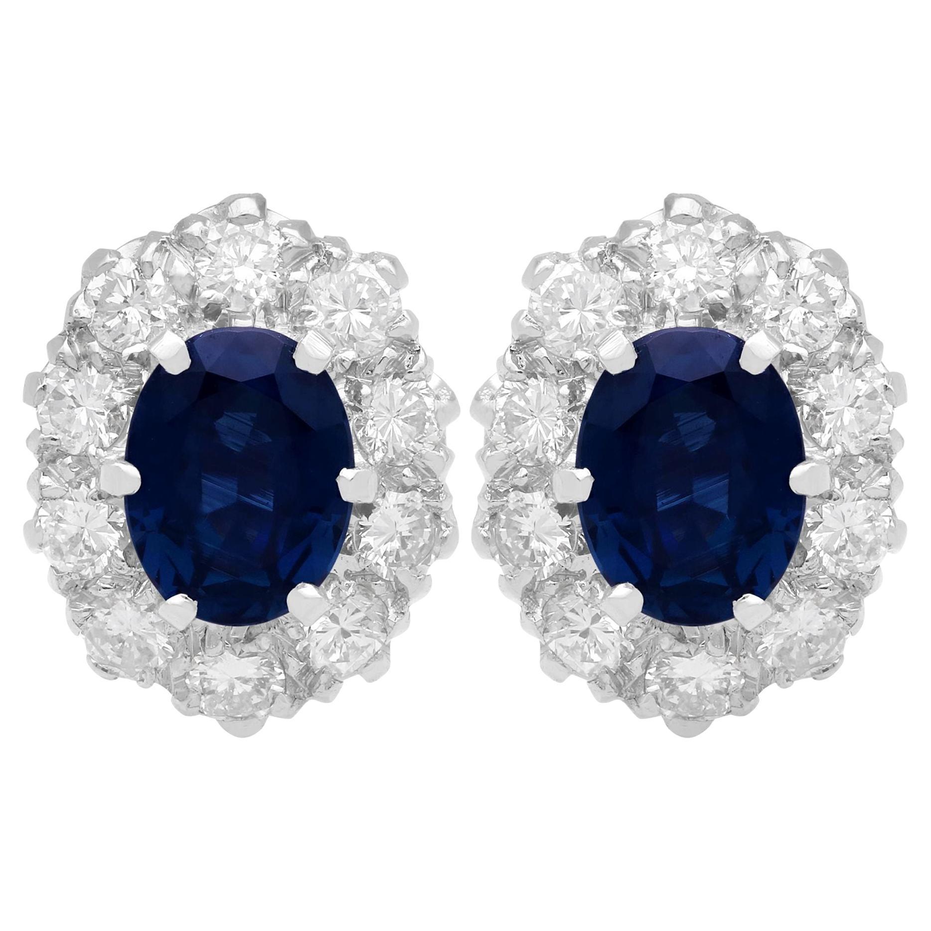 Vintage 2.75 Carat Sapphire and 1.00 Carat Diamond Yellow Gold Cluster Earrings For Sale