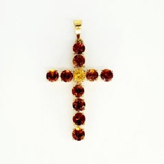Vintage 2.75 Carat Topaz Gemstones 18 Karat Gold Cross Pendant