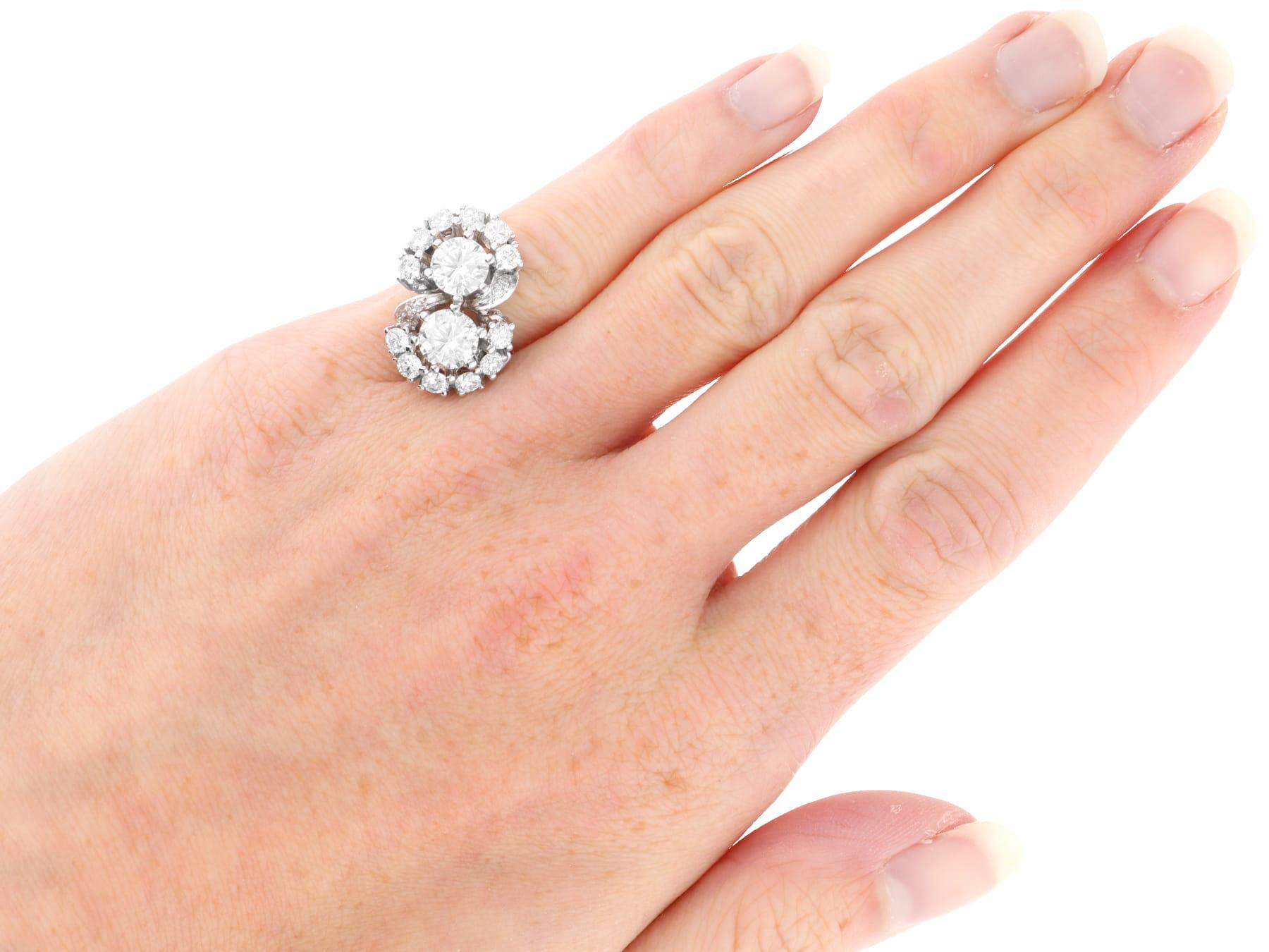 Vintage 2.75Ct Diamond and 14k White Gold Twist Ring Circa 1960 For Sale 3