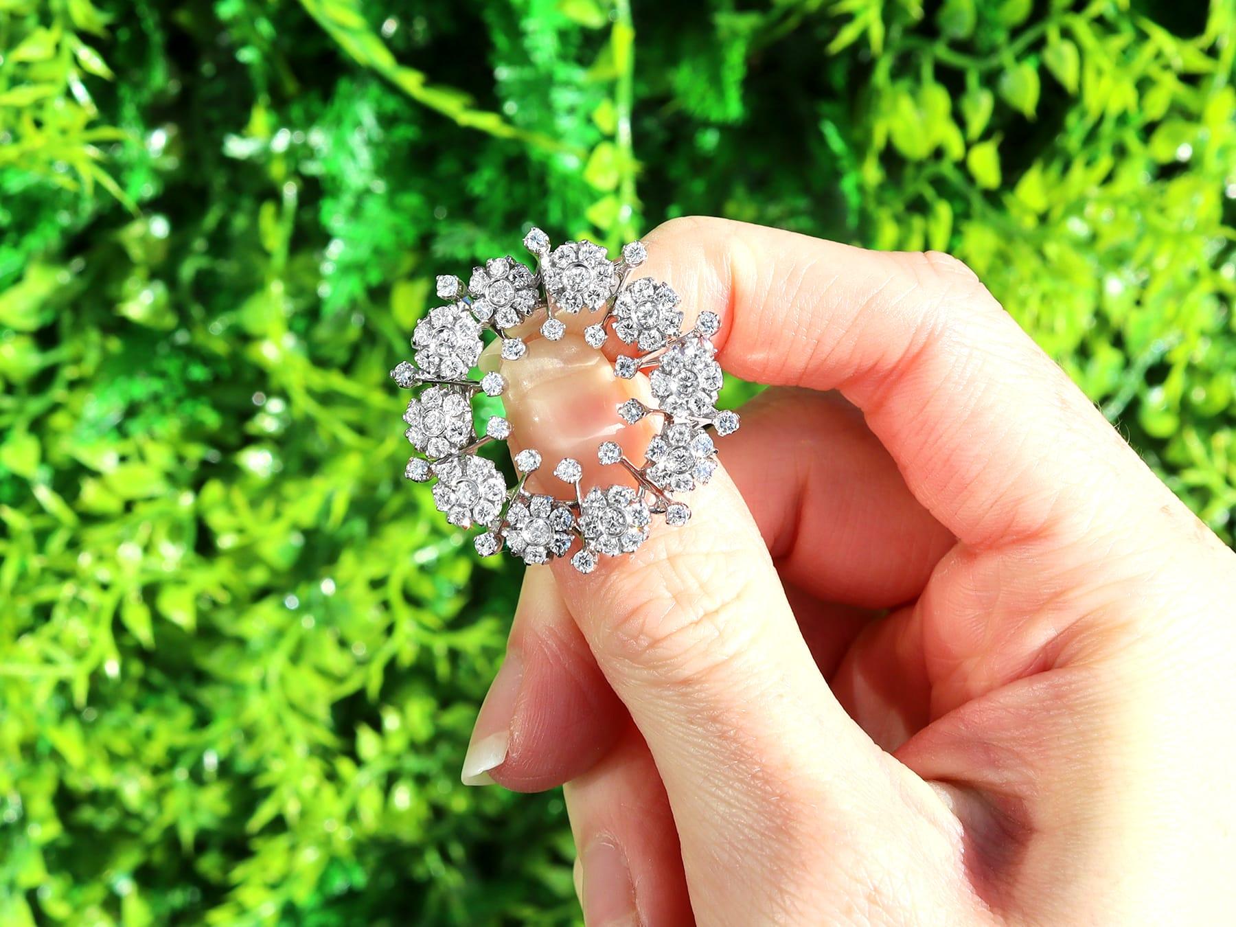A stunning, fine and impressive vintage Italian 2.78 carat diamond and 18 carat white gold brooch; part of our vintage jewellery collections.

This stunning, fine and impressive vintage diamond brooch has been crafted in 18ct white gold.

The