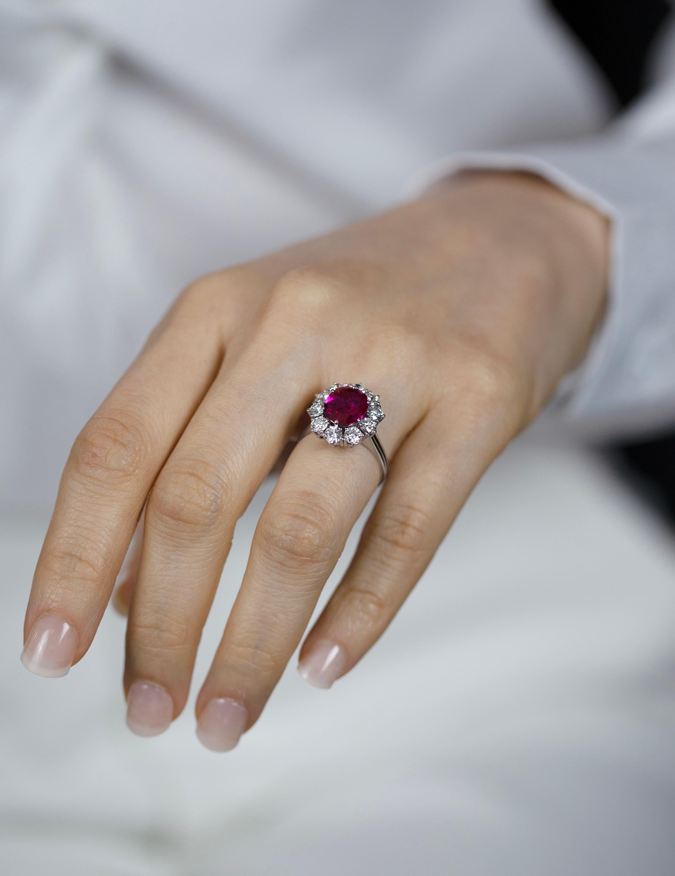Vintage 2.79 Carats No Heat Burmese Ruby & Diamond Halo Engagement Ring In Excellent Condition For Sale In New York, NY