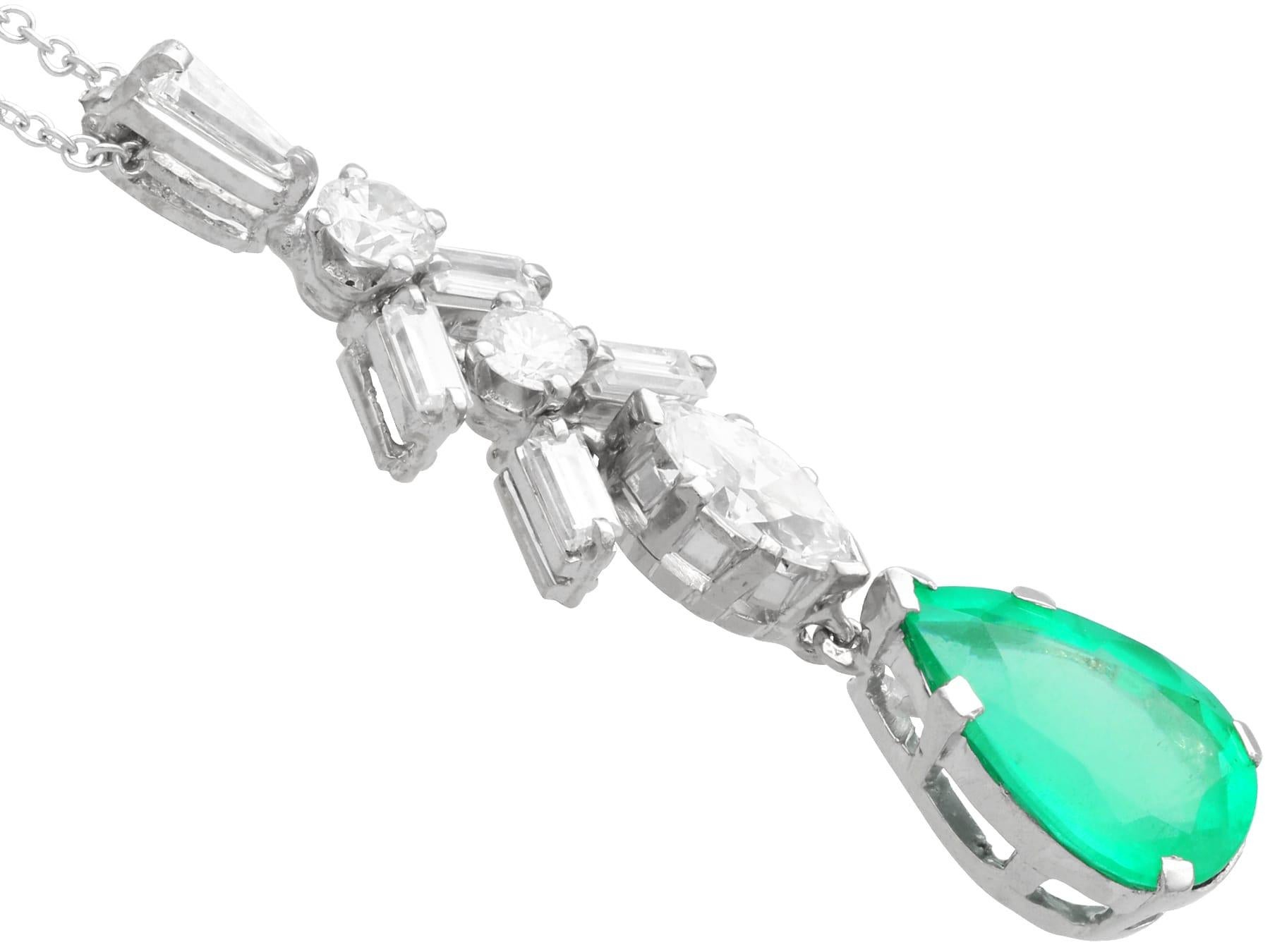 Vintage 2.80Ct Emerald and 1.04Ct Diamond, Platinum Pendant Circa 1990 In Excellent Condition For Sale In Jesmond, Newcastle Upon Tyne