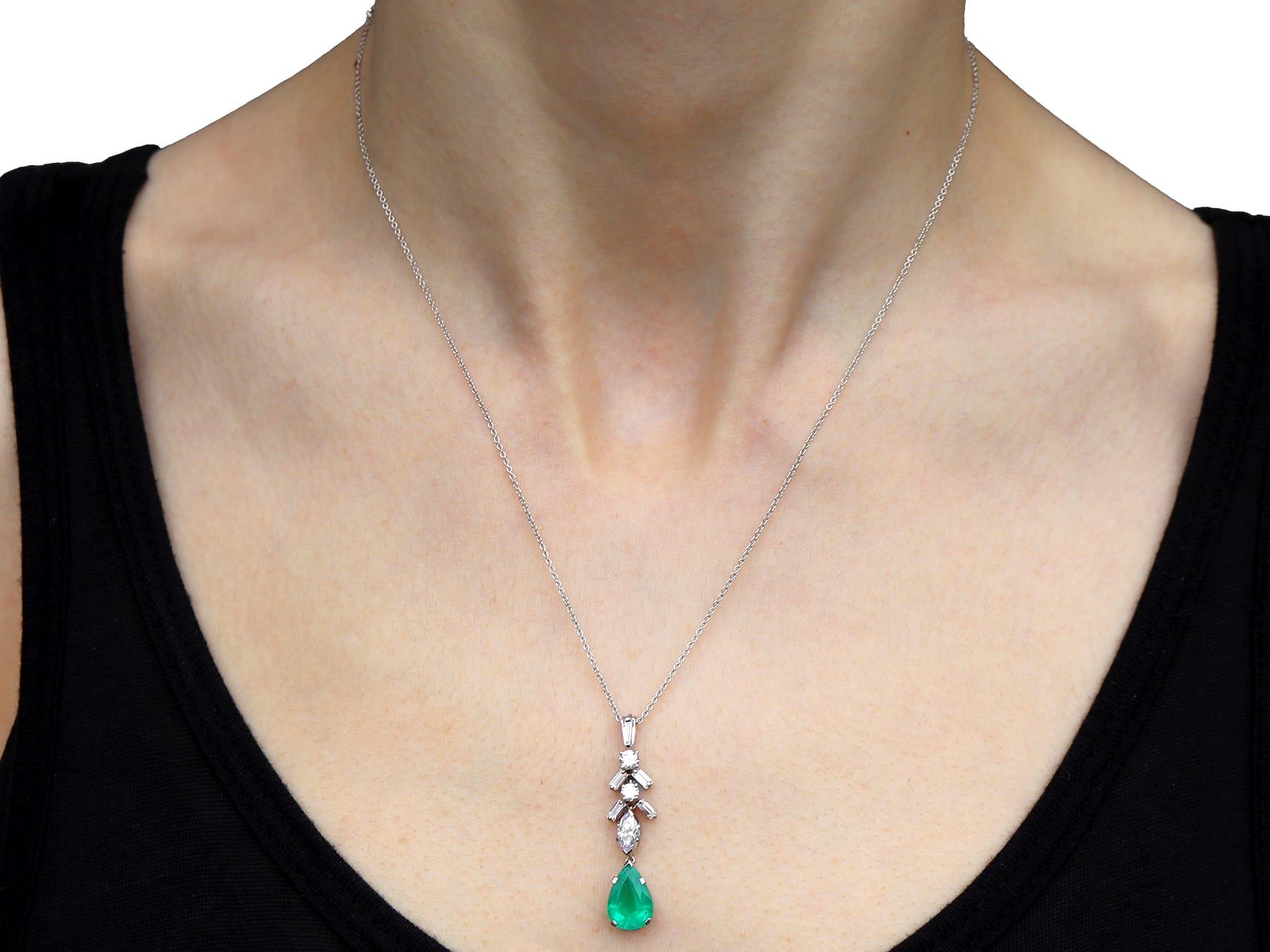 Vintage 2.80Ct Emerald and 1.04Ct Diamond, Platinum Pendant Circa 1990 For Sale 2