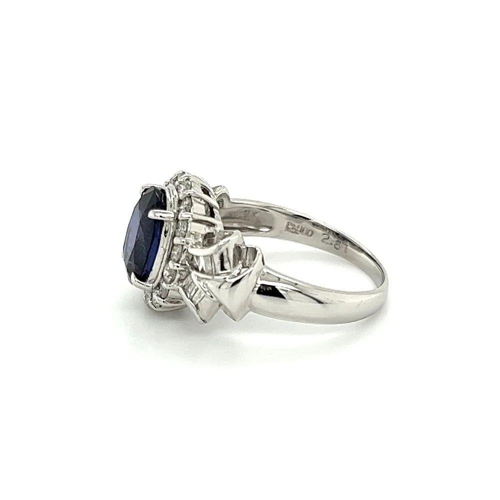 Women's Vintage 2.81 Carat GIA Sapphire and Diamond Platinum Cocktail Ring For Sale