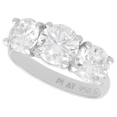 Anello trilogy di platino e diamanti d
epoca da 2,86 carati Circa 1970