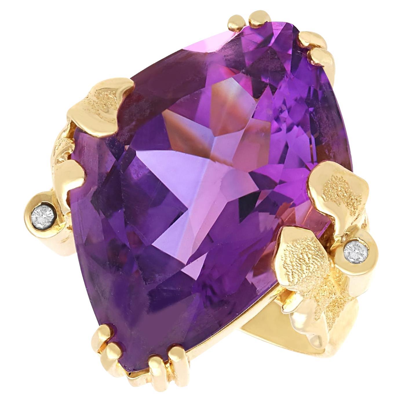 Vintage 28.83ct Amethyst and 0.06ct Diamond, 14k Yellow Gold Dress Ring