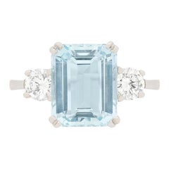 Vintage 2.88 Carat Aquamarine and Diamond Ring, circa 1950s
