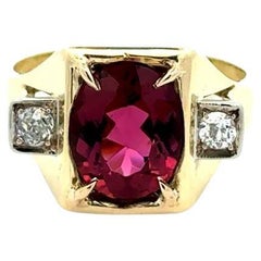 Vintage 2.90 Carat Purple Pink Rubellite Tourmaline and Diamond Gold Retro Ring