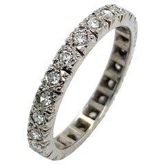 Vintage 2.98mm Full Diamond Ring Set with 24 Round Diamonds in 18ct White Gold