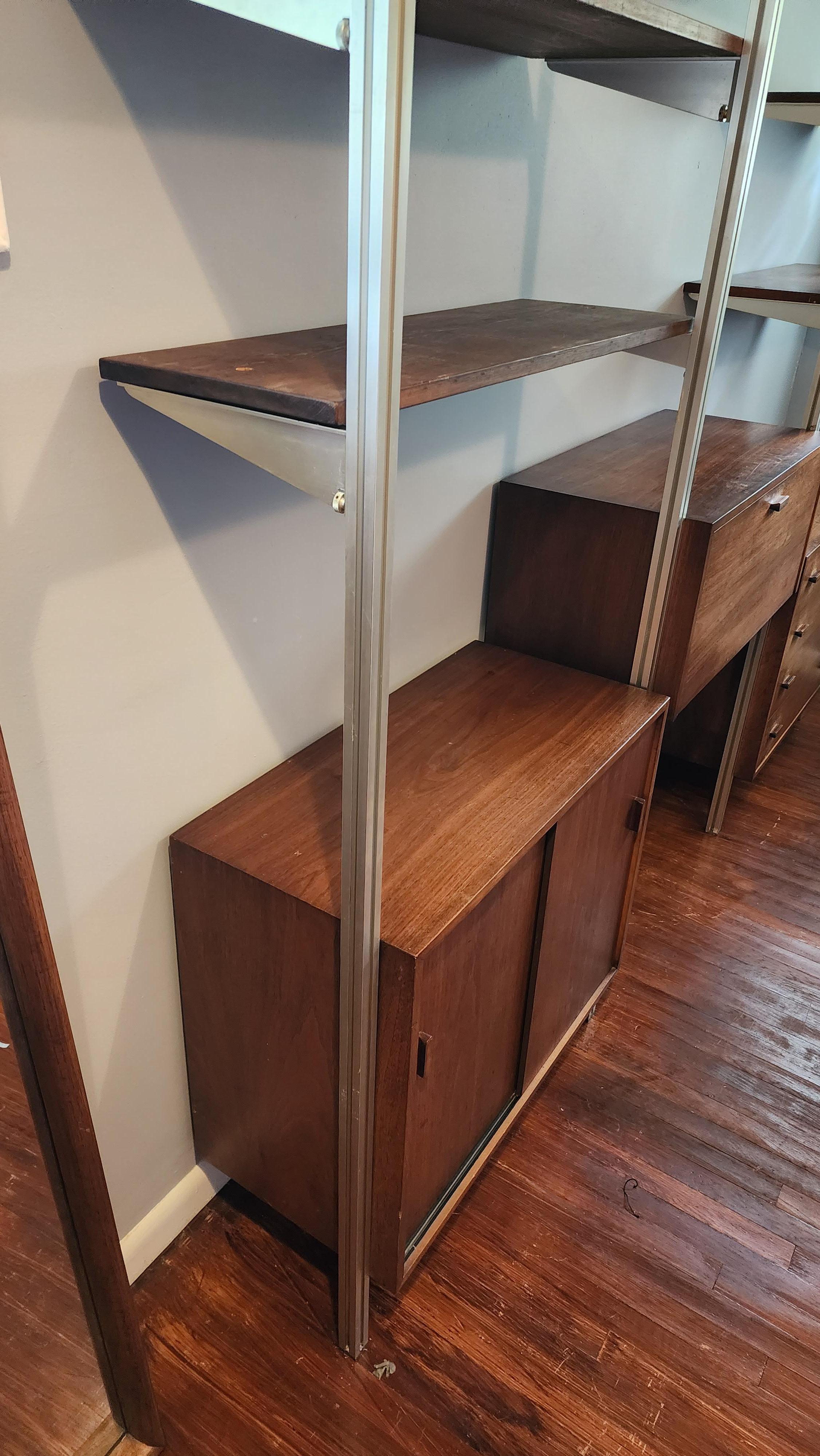 Vintage 3 bay Omni Wall Unit by George Nelson For Sale 5