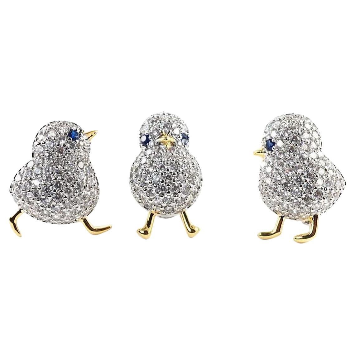 Vintage 3 Bird Chicks Sparkling Crystal Golden Brooch Pins For Sale