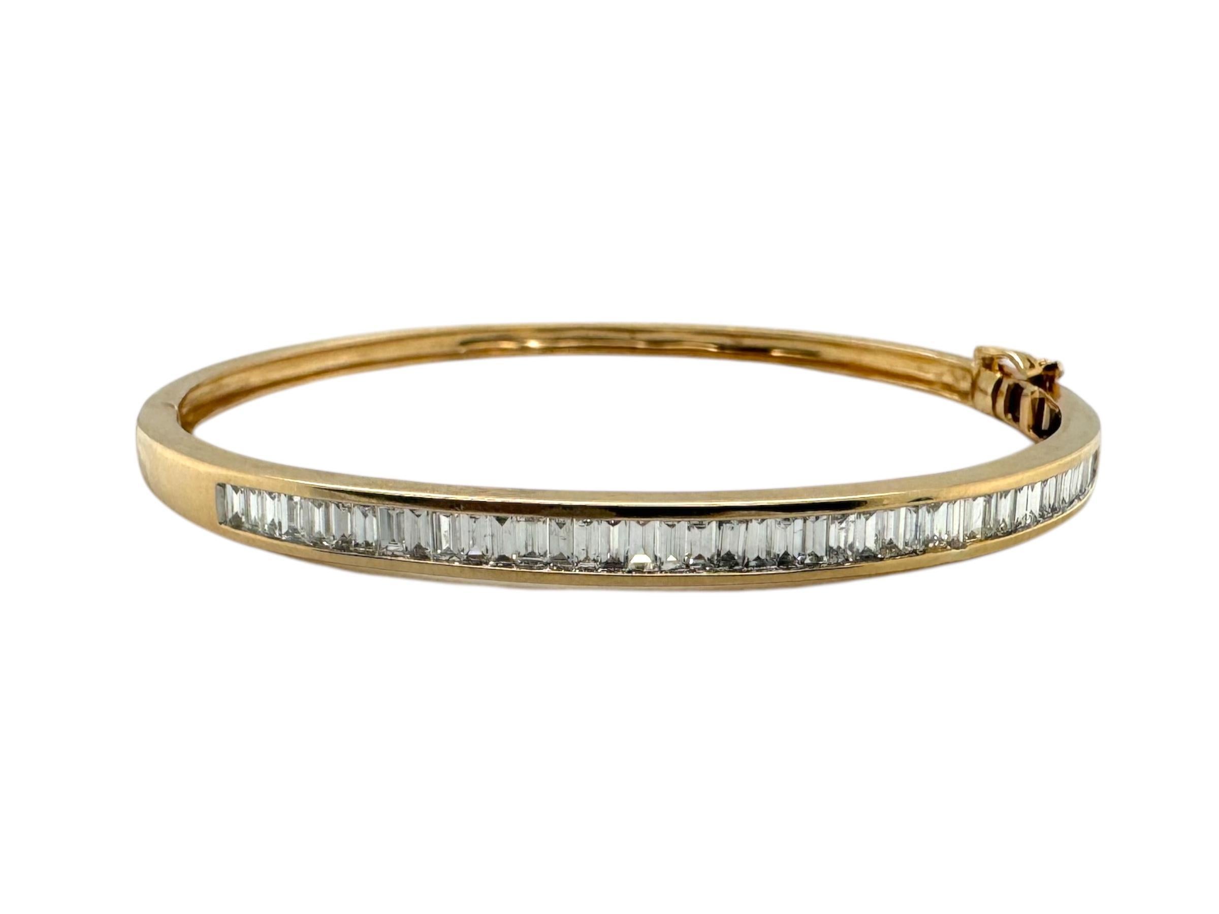 Baguette Cut Vintage 3 Carat Diamond Bangle Bracelet 14K Yellow Gold For Sale